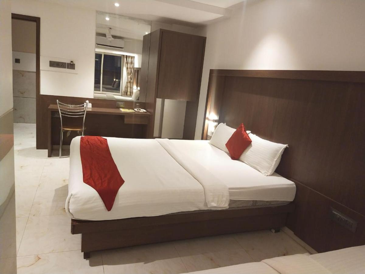 Hotel Monarch Express Near Karnala Sports Academy Panvel,Navi Mumbai Kültér fotó