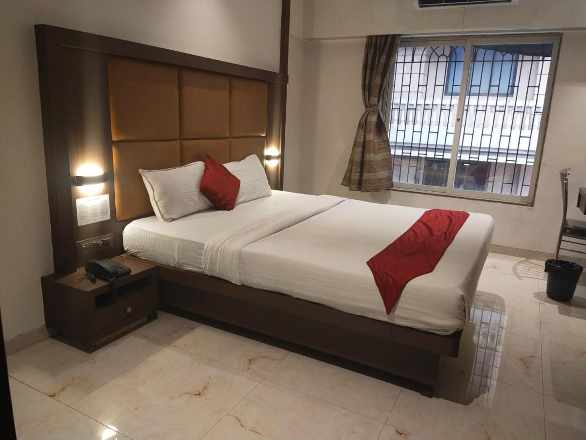 Hotel Monarch Express Near Karnala Sports Academy Panvel,Navi Mumbai Kültér fotó