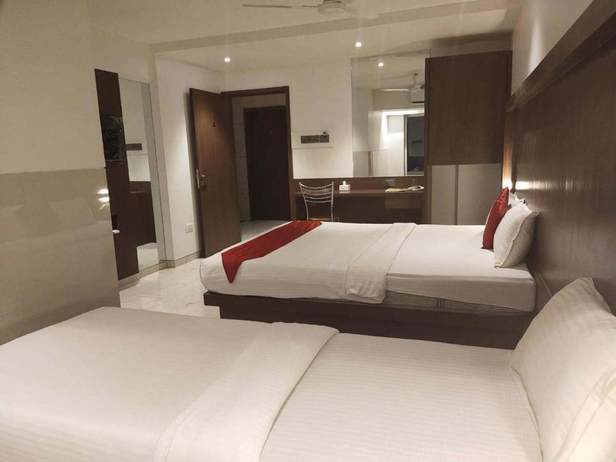 Hotel Monarch Express Near Karnala Sports Academy Panvel,Navi Mumbai Kültér fotó