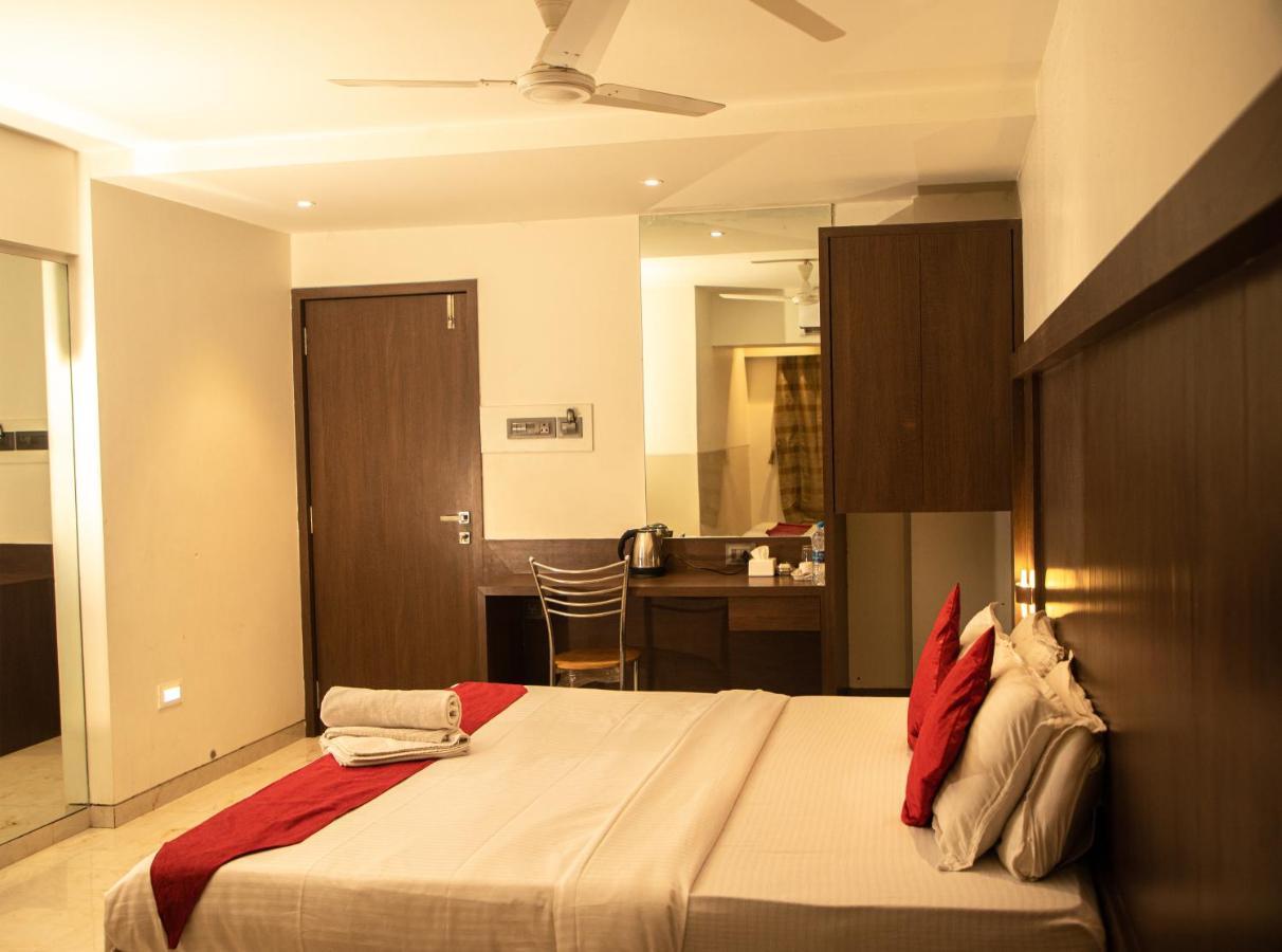 Hotel Monarch Express Near Karnala Sports Academy Panvel,Navi Mumbai Kültér fotó